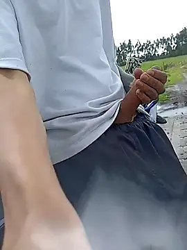 Cuervo maniaco online show from December 2025 03:54:01 PM