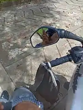 Snapshot of Cuervo_maniaco chatting on October 2025 04:06:01 PM Cuervo maniaco online show from October 2025 04:06:01 PM