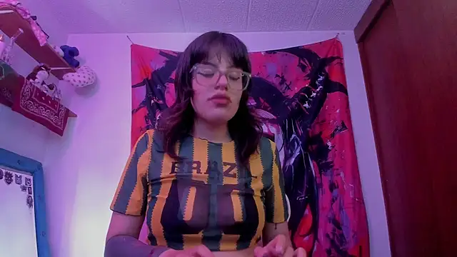 Lucyfx666 online show from May 2026 05:19:02 PM