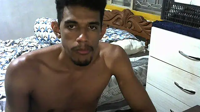 Snapshot of RenziTatte chatting on March 2025 10:04:02 PM RenziTatte online show from March 2025 10:04:02 PM