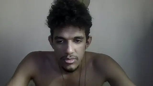 Snapshot of RenziTatte chatting on October 2025 03:33:01 PM RenziTatte online show from October 2025 03:33:01 PM