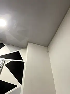 Snapshot of AnnbellaRosse chatting on November 2025 03:27:01 PM AnnbellaRosse online show from November 2025 03:27:01 PM