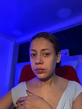 Snapshot of AnnbellaRosse chatting on March 2025 03:46:02 PM AnnbellaRosse online show from March 2025 03:46:02 PM