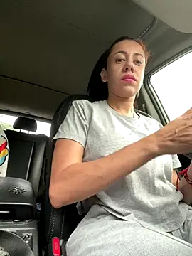 Snapshot of AnnbellaRosse chatting on October 2025 12:15:02 PM AnnbellaRosse online show from October 2025 12:15:02 PM