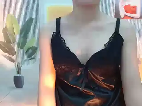 Snapshot of Jikey98 chatting on November 2025 12:33:01 AM Jikey98 online show from November 2025 12:33:01 AM