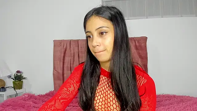 isabela parissi online show from March 2026 02:54:02 PM