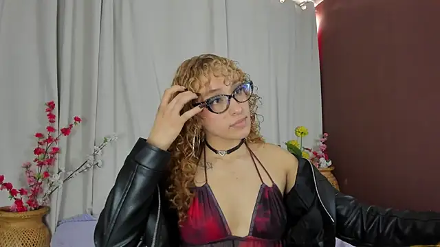 wini fer online show from November 2025 12:53:02 PM