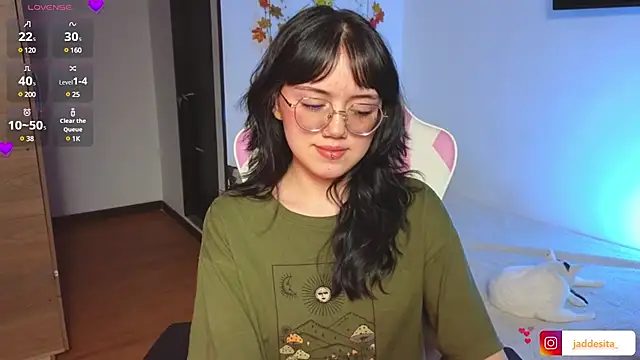 suzumi   online show from January 2025 06:39:01 AM