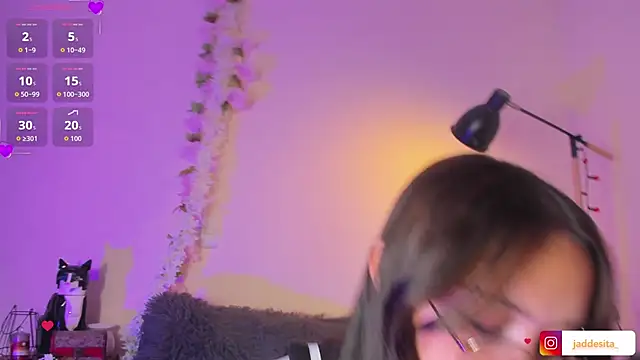 suzumi   online show from May 2026 05:15:01 AM