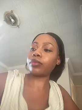 Snapshot of NAUGHTYSHALOTXX chatting on July 2026 02:58:02 PM NAUGHTYSHALOTXX online show from July 2026 02:58:02 PM