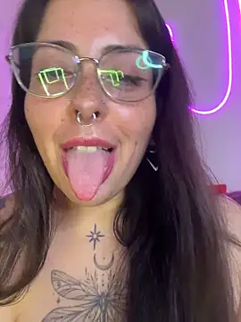 Mizztikaa online show from January 2026 08:36:02 PM