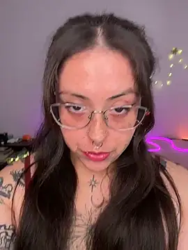 Mizztikaa online show from July 2026 05:36:01 PM