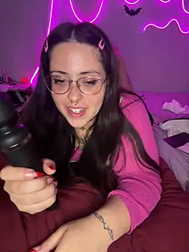 Mizztikaa online show from February 2025 06:46:02 AM