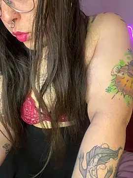 Mizztikaa online show from October 2025 09:58:01 PM