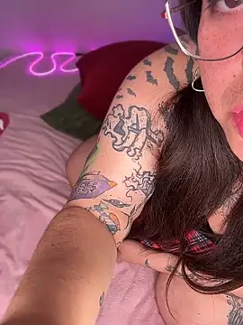 Mizztikaa online show from June 2026 07:58:01 PM