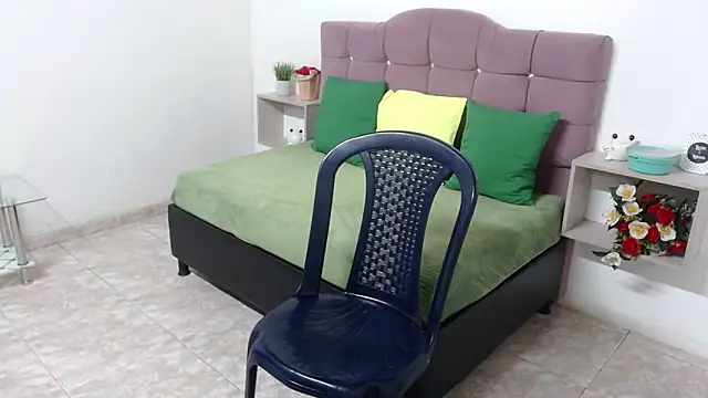 Snapshot of TerezaMendoza_ chatting on December 2024 08:36:02 PM TerezaMendoza online show from December 2024 08:36:02 PM