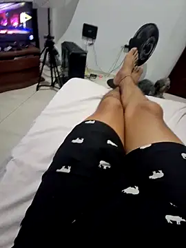 leoytessa 10 online show from September 2025 01:00:02 AM