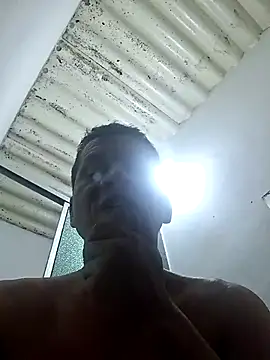 leoytessa 10 online show from October 2025 02:45:01 AM