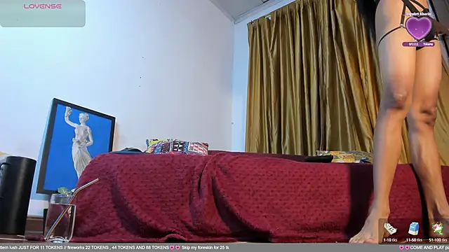 Snapshot of CharlotteLauren chatting on September 2025 10:31:02 PM CharlotteLauren online show from September 2025 10:31:02 PM