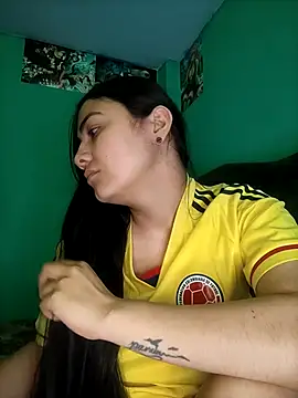 Snapshot of Nahiara_velez chatting on June 2026 10:59:01 PM Nahiara velez online show from June 2026 10:59:01 PM