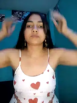 Nahiara velez online show from December 2025 10:32:01 PM