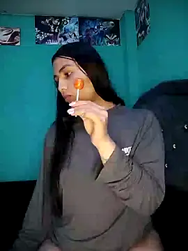 Nahiara velez online show from February 2026 07:49:02 PM