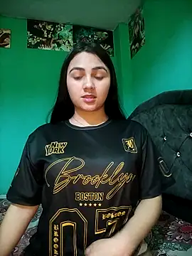 Snapshot of Nahiara_velez chatting on May 2026 01:25:01 AM Nahiara velez online show from May 2026 01:25:01 AM