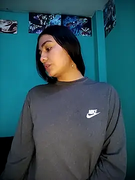 Nahiara velez online show from December 2025 11:27:02 PM