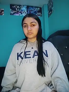 Nahiara velez online show from February 2026 10:21:01 PM