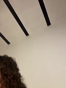 Snapshot of eva_y_marcelo chatting on April 2026 11:50:02 AM eva y marcelo online show from April 2026 11:50:02 AM