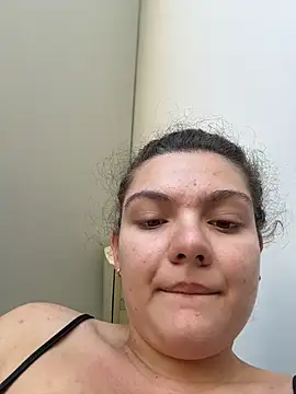 Snapshot of eva_y_marcelo chatting on December 2025 01:21:02 PM eva y marcelo online show from December 2025 01:21:02 PM