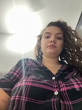 Snapshot of eva_y_marcelo chatting on January 2026 12:20:02 PM eva y marcelo online show from January 2026 12:20:02 PM