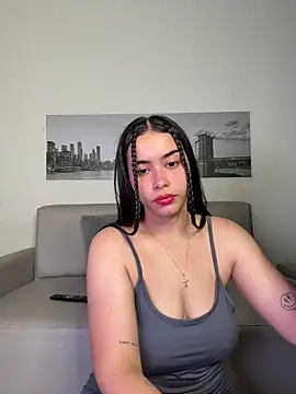 Snapshot of SophieRoyals chatting on May 2026 12:13:02 PM SophieRoyals online show from May 2026 12:13:02 PM