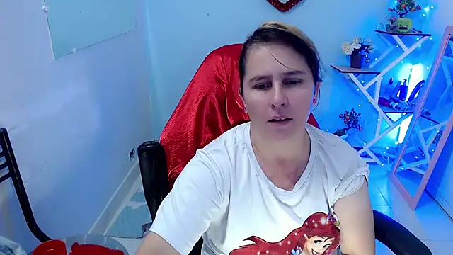 victoria jones online show from February 2026 02:28:02 PM