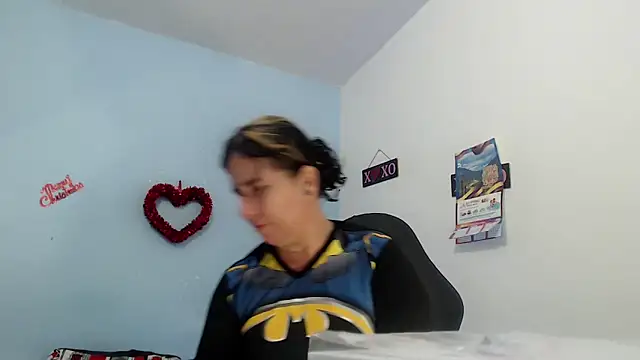 victoria jones online show from March 2026 12:39:02 PM