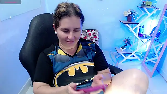 victoria jones online show from March 2026 04:03:01 PM