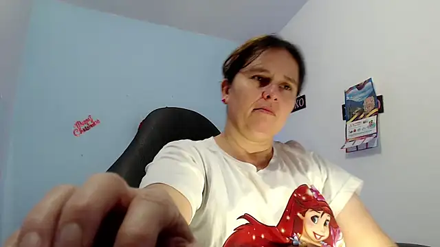 victoria jones online show from March 2026 12:55:01 PM