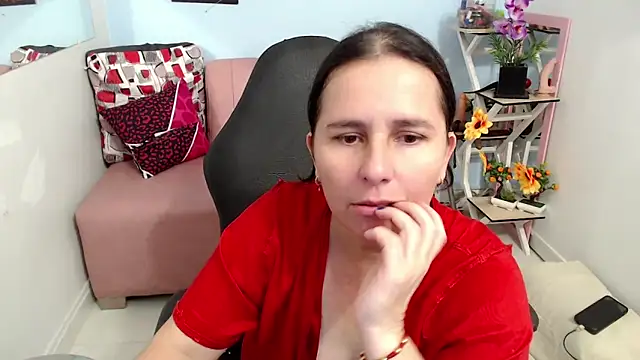 victoria jones online show from November 2025 03:27:02 PM