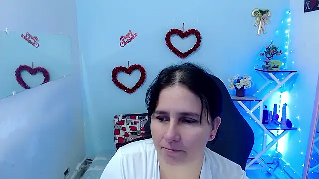 victoria jones online show from January 2026 02:44:02 PM