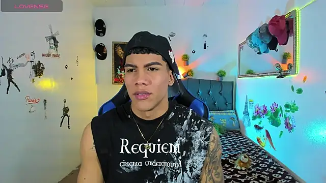 Damian latinxxx online show from September 2025 03:13:02 AM