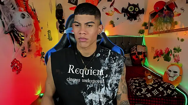 Damian latinxxx online show from October 2025 03:03:01 AM