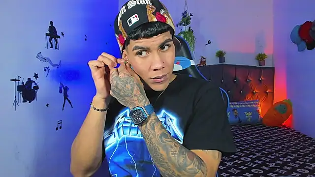 Damian latinxxx online show from September 2025 03:06:02 AM