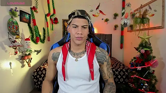 Damian latinxxx online show from December 2025 03:12:02 AM