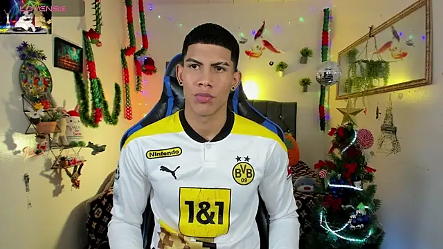 Damian latinxxx online show from December 2025 03:19:02 AM