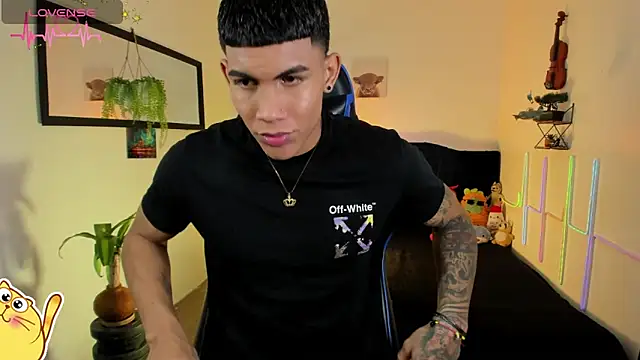 Damian latinxxx online show from March 2026 03:14:01 AM