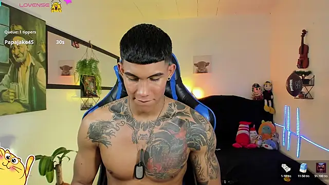 Damian latinxxx online show from March 2026 08:26:33 AM