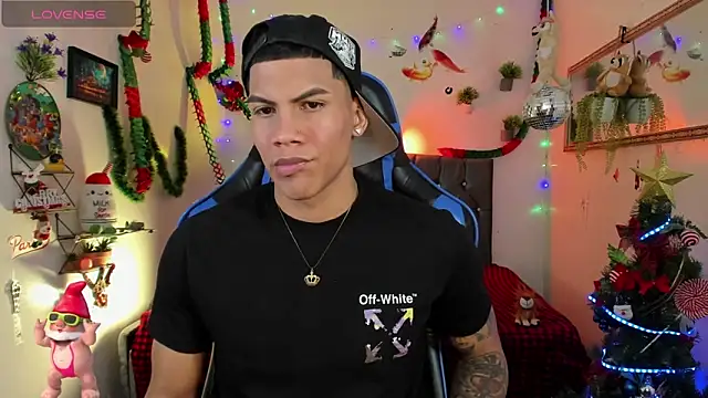 Damian latinxxx online show from December 2025 03:11:01 AM