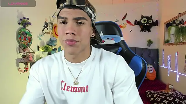 Damian latinxxx online show from November 2025 03:10:02 AM