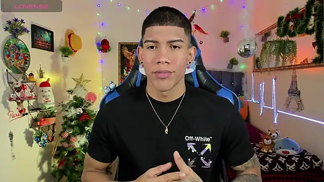 Damian latinxxx online show from November 2025 03:17:02 AM