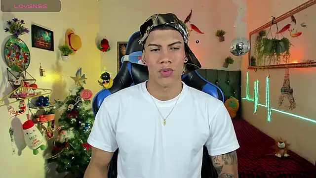 Damian latinxxx online show from November 2025 02:56:01 AM